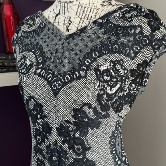 Anthropology YOANA Baraschi Dress - Picture 2 of 7